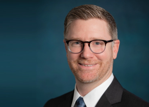 肖恩·麥克洛斯基。