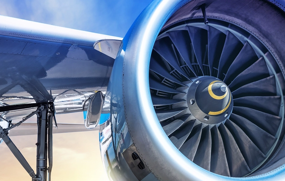 airplane jet engine