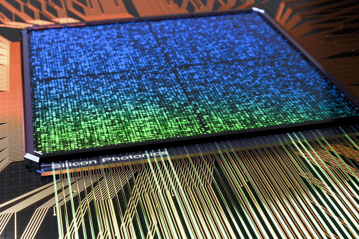 silicon photonic chip with optical circuit connections
